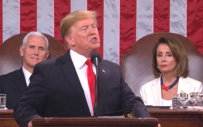 Pelosi, Trump Democratas Republicanos