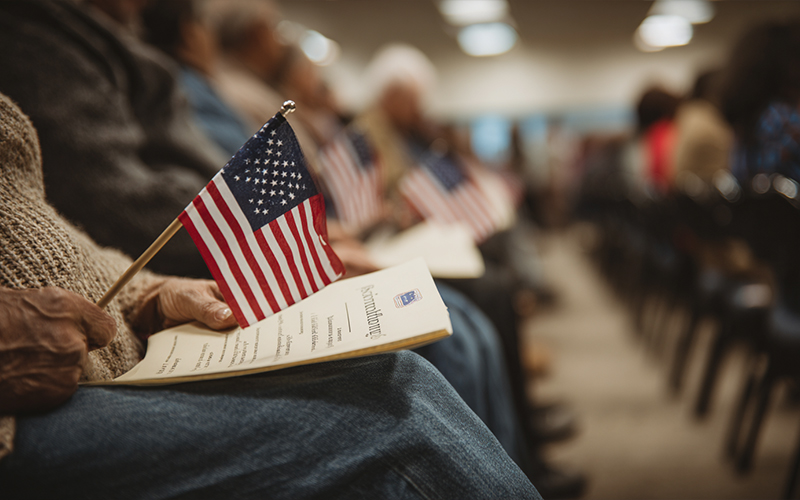 La prueba de naturalización esta siendo mejorada anuncia el USCIS