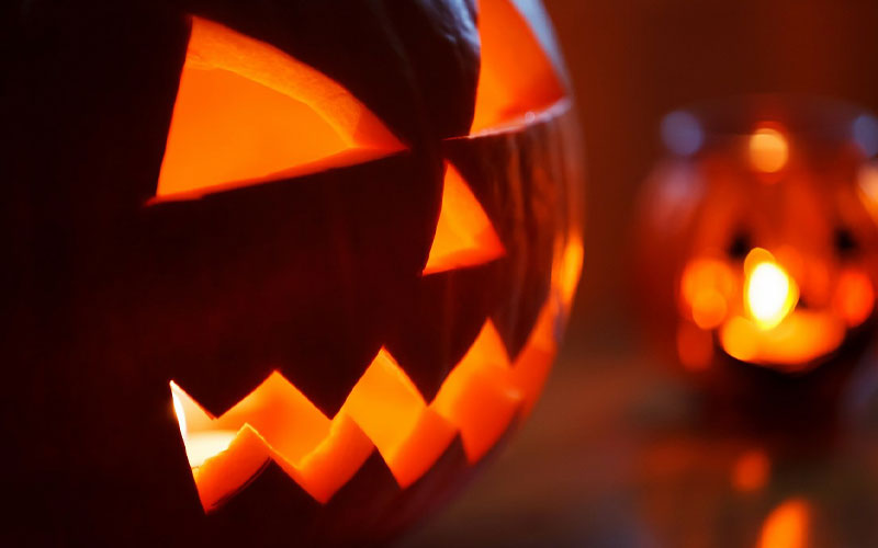 Cómo los inmigrantes crearon Halloween - Quiroga Law Office, PLLC Cómo los inmigrantes crearon Halloween - Quiroga Law Office, PLLC